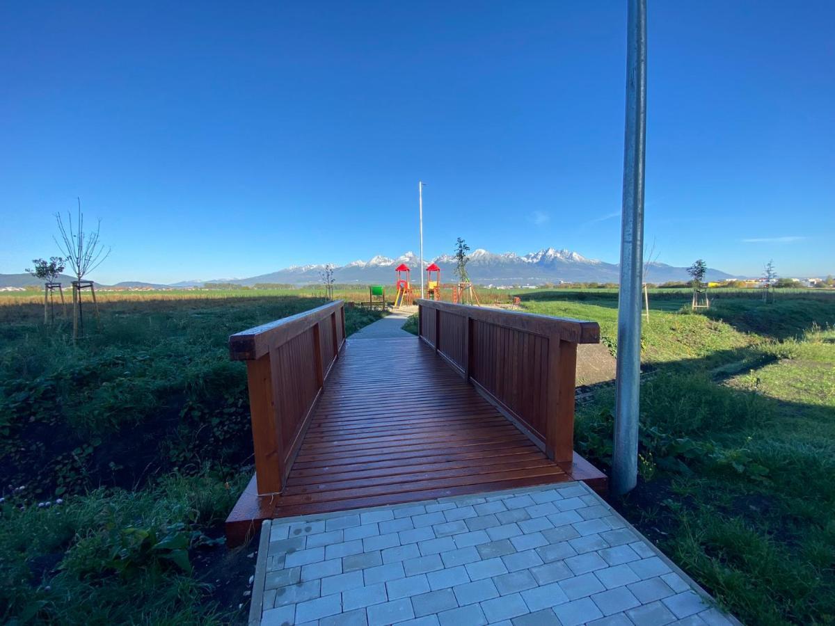 Moderny Apartman S Vyhladom Na Vysoke Tatry Poprad Exterior foto